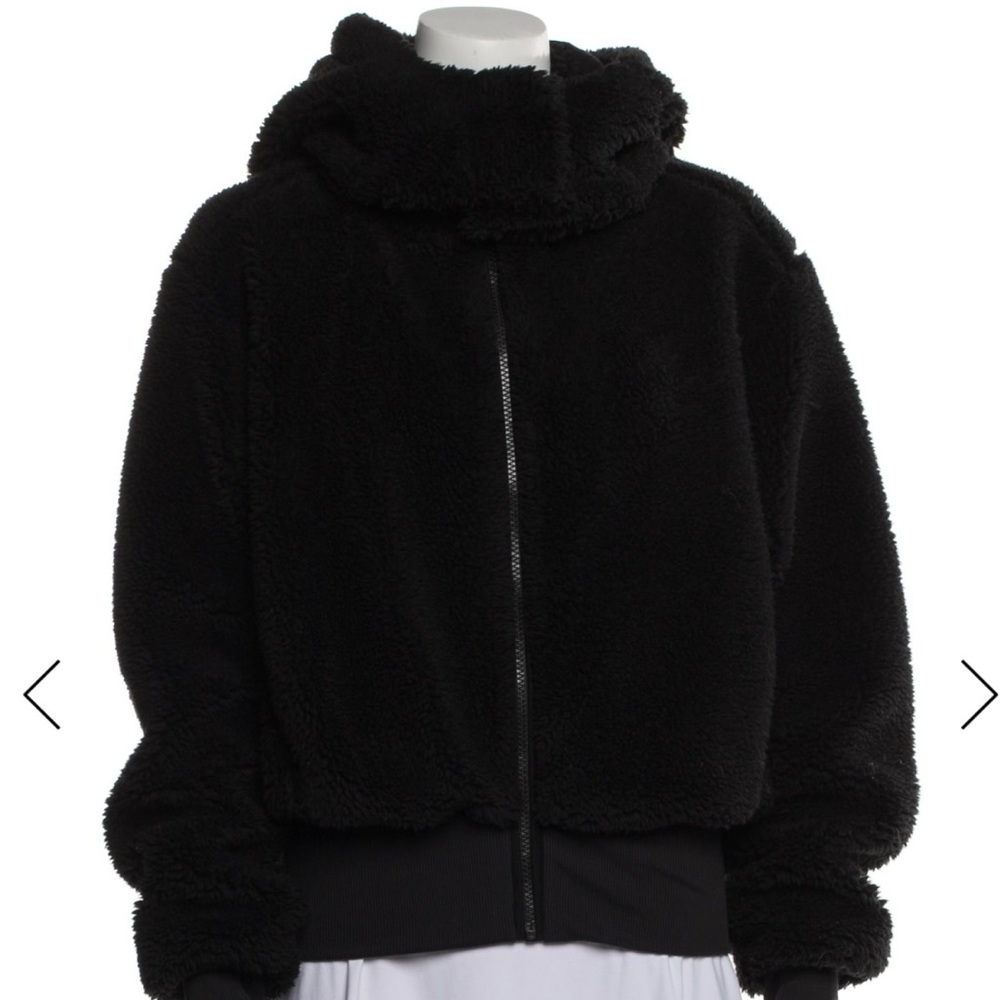 ALO Cozy Black Fleece Jacket with Hood. Size Small